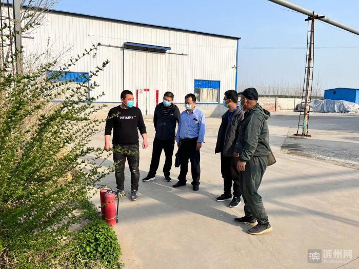 大显身手无人敌猜一生肖精选解析、解释与落实、定量解答解释落实